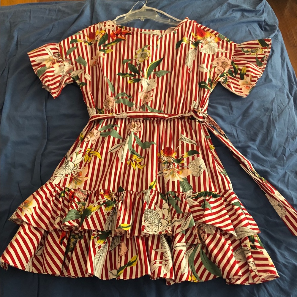 Julia Jordon Floral Dress